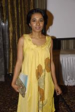    Tannishtha Chatterjee at the I Am Kalam DVD launch in Sea Princess on 11th Jan 2012 (42).JPG